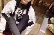 2025qq黑白女头像