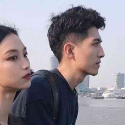 简约情侣头像白底小图一对 第17张