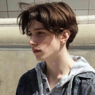 欧美男生头像阳光帅气 第3张