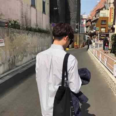 微信头像图片男成熟背影 第4张