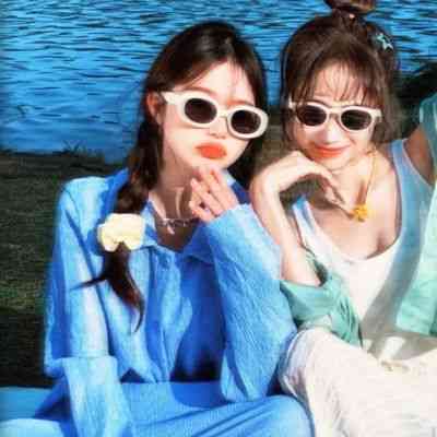 女生闺蜜头像ins高级质感 第1张