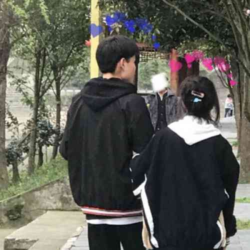 妩怏的情侣网名 第1张