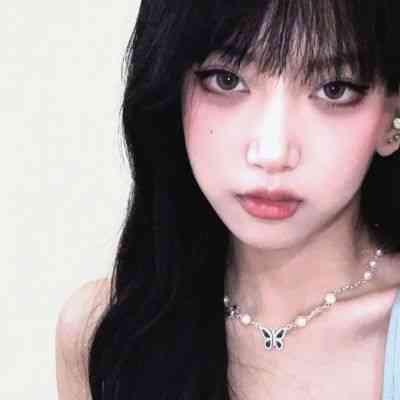 女生部位头像干净ins风 第1张