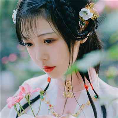 2025年最新款头像女生 第2张