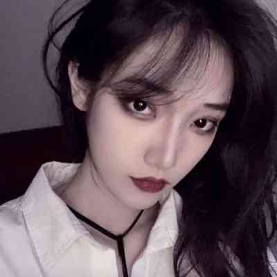 ins最火头像女 第8张