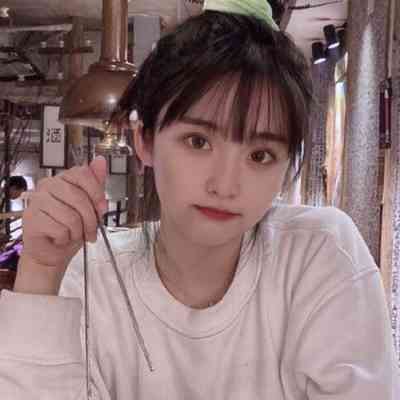 好看的女生头像挡脸 第2张