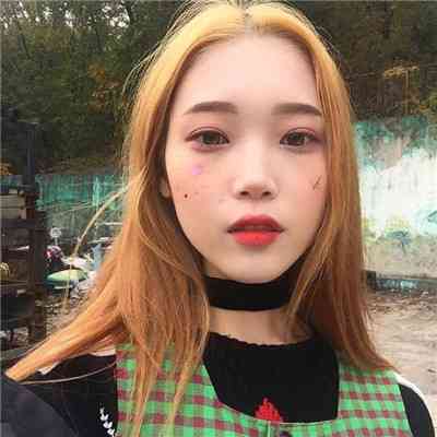 好看的女生头像挡脸 第4张