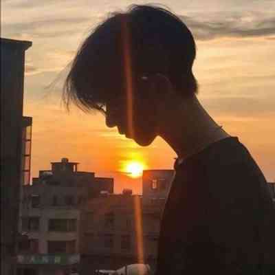 2024最火男生头像q版 第4张