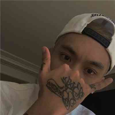 流行头像男 第4张
