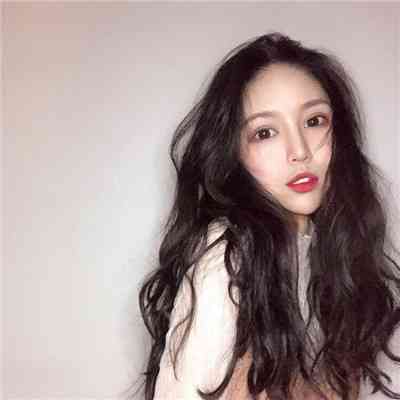 好看的头像图片女手机挡脸 第13张