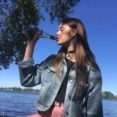 qq头像女生最新版潮流 第2张