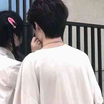 头像情侣一男一女黑白 第10张