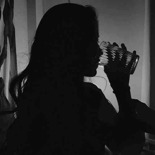女生头像大全霸气冷酷 第1张