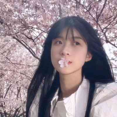 好看女生头像韩系真人 第15张