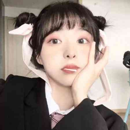 好看的头像图片女丸子头 第11张