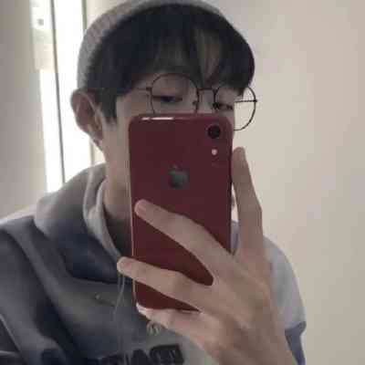 头像ins高级质感干净不露脸男 第5张