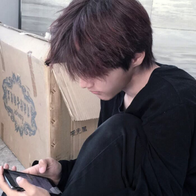 气质头像干净高级质感男 第16张