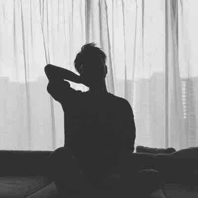 头像男生真人背影 第5张