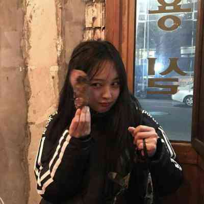 个性头像女生简单气质 第8张
