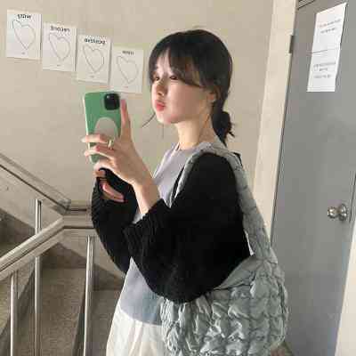 超级温柔神仙的女头像 第2张