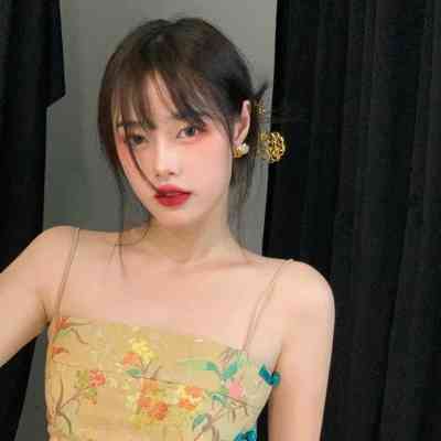 属鼠女士微信头像招财好运 第4张