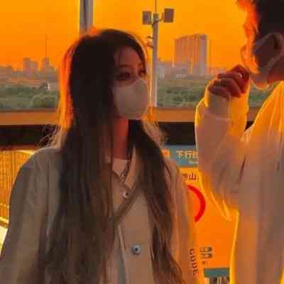 情侣头像一男一女分开两张高清 第4张