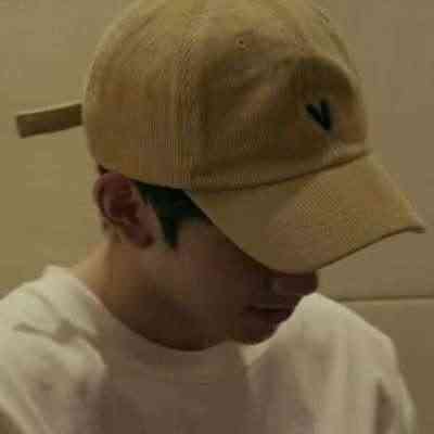 男头像ins高级质感 小众 图集 第12张