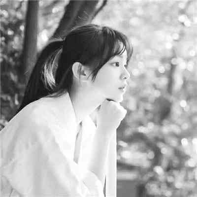 女生头像简约 第2张