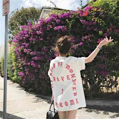 微信头像女背影 新款 第1张