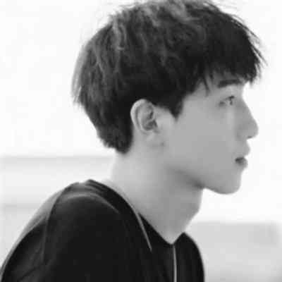 开心的头像男真人 第7张