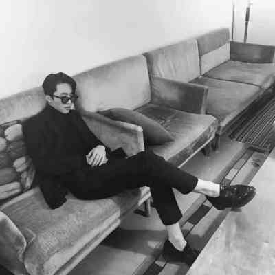 开心的头像男真人 第12张