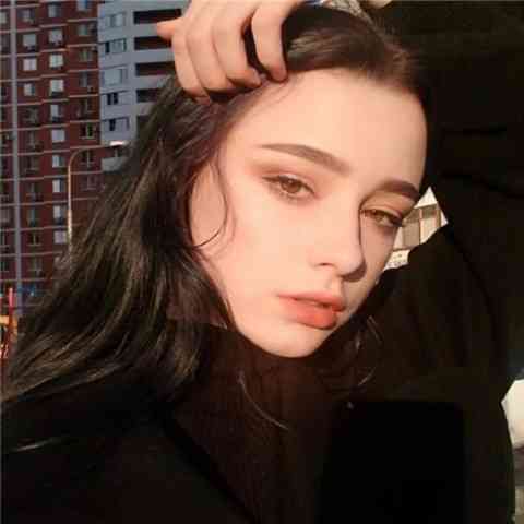 小众头像ins女 第8张