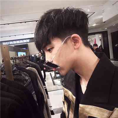 超好看的头像图片男生版 第7张
